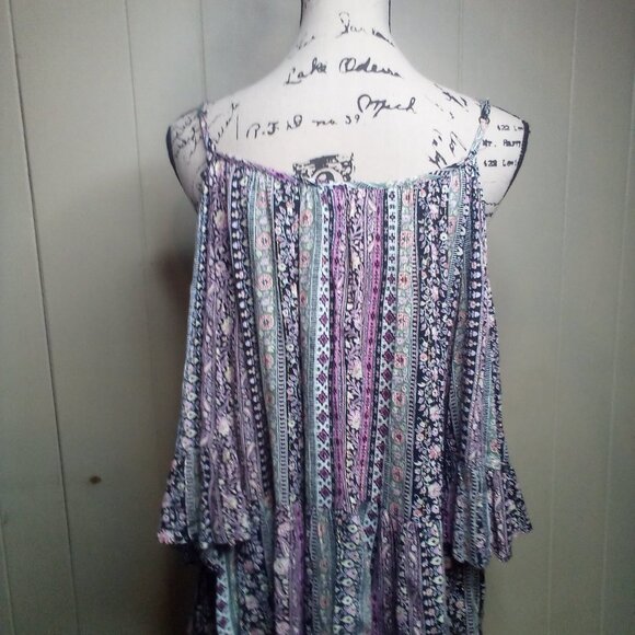 Altar'd State Blouse M Cut-Out Short Bell Sleeve Flowing Floral Colorful - Picture 4 of 15